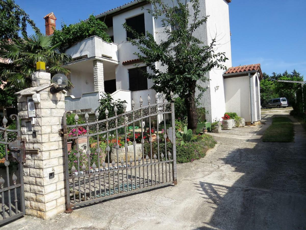 Apartments Mira Medulin Dış mekan fotoğraf